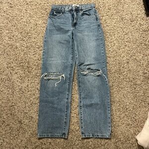 cotton on jean w/ rips us 4